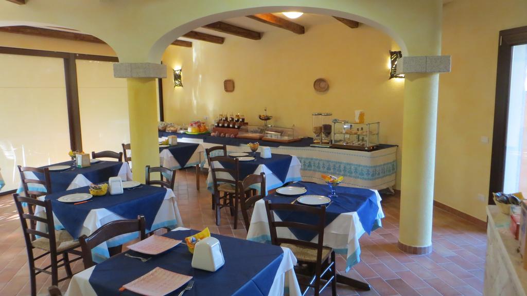 Il Viandante Hotel San Teodoro  Kültér fotó