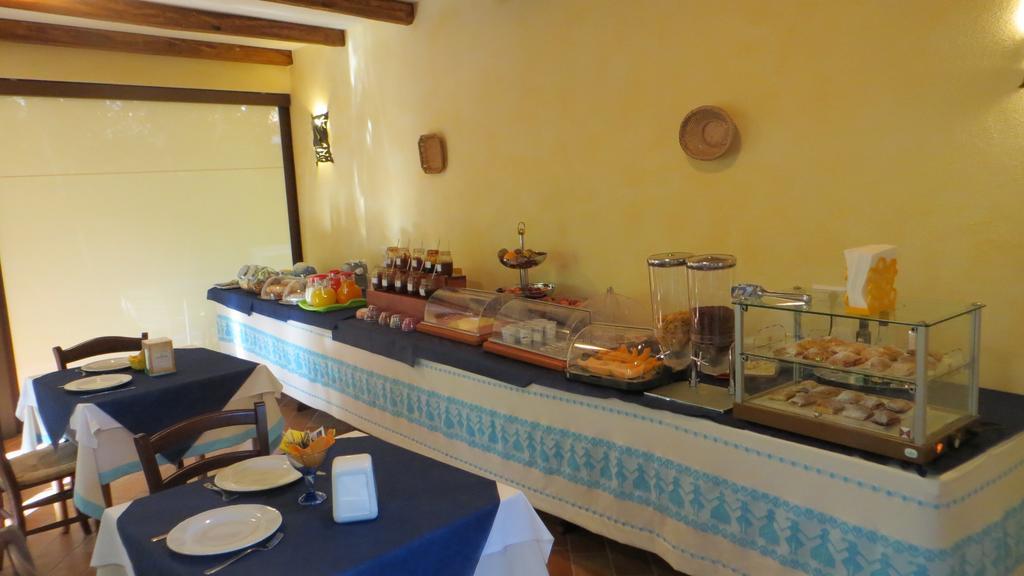 Il Viandante Hotel San Teodoro  Kültér fotó